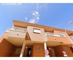 Casa Tipo Dúplex en Venta en El Ejido, Almería