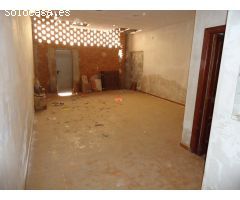 SE ALQUILA LOCAL COMERCIAL EN LA ZONA DE LA FERIA