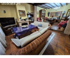 VENTA DE CASA A UN PASO DE LA CALLE PEATONAL