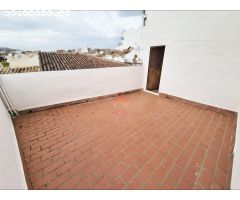 CASA EN LA ZONA DE PADRE JESUS CON MULTIPLES POSIBILIDADES