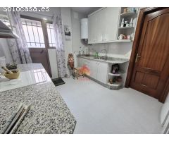 Casa en Venta en Foronda, Málaga