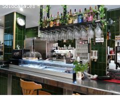 Se vende bar cafetería en Carolinas Altas