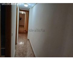 VENTA DE VIVIENDA ZONA MERCADO CON PATIO INTERIOR