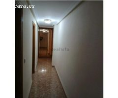 VENTA DE VIVIENDA ZONA MERCADO CON PATIO INTERIOR