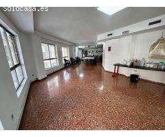VENTA DE LOCAL COMERCIAL EN ENTREPLANTA DE GRAN DIMENSIÓN