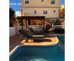 VENTA DE MARAVILLOSO CHALET INDEPENDIENTE EN MONFORTE DEL CID