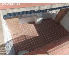 OPORTUNIDAD INVERSORES!!!! VENTA DE EDIFICIO EN MUY BUEN ESTADO ZONA CAROLINAS BAJAS