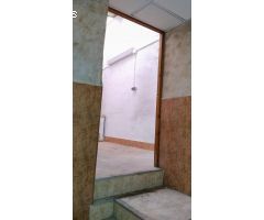 AQLUIELR DE LOCAL COMERCIAL EN AVENIDA ALCOY