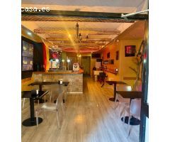 TRASPASO DE EXCELENTE LOCAL COMERCIAL CON TERRAZA ZONA CENTRO DE ALICANTE