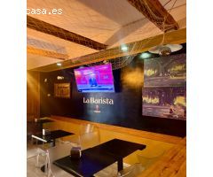 TRASPASO DE EXCELENTE LOCAL COMERCIAL CON TERRAZA ZONA CENTRO DE ALICANTE