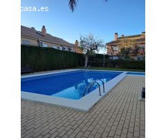 VENTA DE MARAVILLOSO CHALET ADOSADO DE 4 PLANTAS ZONA MIRIAM BLASCO