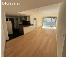 ALQUILER DE VIVIENDA ZONA CENTRO DE ALICANTE SIN AMOBLAR