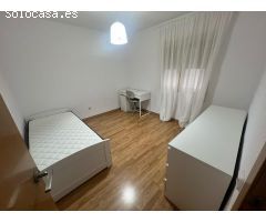 ALQUILER DE VIVIENDA ZONA ALIPARK DE 3 DORMITORIOS