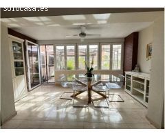 VENTA DE EXCELENTE VIVIENDA CON TERRAZA ZONA ALBUFERETA EN URBANIZACIÓN