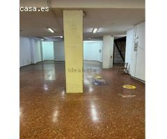 VENTA DE LOCAL COMERCIAL DE GRAN DIMESIÓN ZONA ALTOZANO