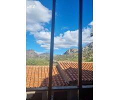 Finca con casa junto al  Caminito del Rey con  todas las comodidades