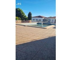 Se vende espectacular chalet en Alhaurín El Grande , Málaga
