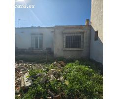 Super oportunidad .Magnifica finca con cortijo para restaurar  y una casa totalmente restaurada en u