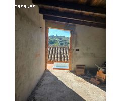 Super oportunidad .Magnifica finca con cortijo para restaurar  y una casa totalmente restaurada en u