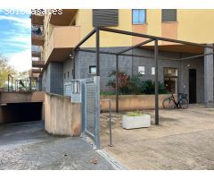 SE VENDE AMPLIA PLAZA DE APARCAMIENTO EN RAFAL NOU