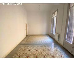 Estupendo piso en Vila de Gracià!