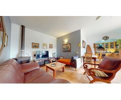 Chalet  Estilo Mediterráneo cerca de la Playa de Cala Canyellas (Lloret de Mar)