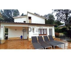 Chalet en Vidreres, urb.Aiguaviva Parc