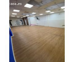 VENTA DE AMPLIO LOCAL COMERCIAL EN MADRID!!!
