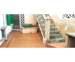 Casa con garaje y techo libre en Portocolom