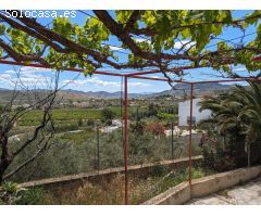 Casa Terrera en Venta en Alora, Málaga