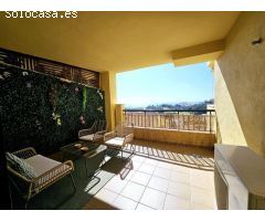 Apartamento Planta Media en venta en Torrequebrada en Benalmadena Costa