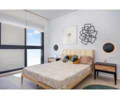 VILLA DE 3 DORMITORIOS Y 3 BAÑOS CON PISCINA PRIVADA - ZONA PUNTA PRIMA, ORIHUELA COSTA -