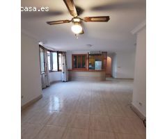 PLANTA BAJA DE 3 DORMITORIOS A 50 M. DE LA PLAYA, CON PISCINA COMUNITARIA - ZONA GUARDAMAR -