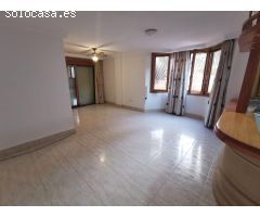 PLANTA BAJA DE 3 DORMITORIOS A 50 M. DE LA PLAYA, CON PISCINA COMUNITARIA - ZONA GUARDAMAR -