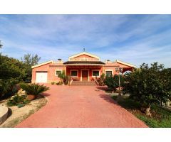 CASA DE CAMPO DE 4 DORMITORIOS CON PISCINA PRIVADA - ZONA LA CAMPANETA, ORIHUELA -