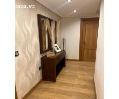 GRAN APARTAMENTO DE 4 DORMITORIOS A 600 METROS DEL MAR - ZONA TORREVIEJA CENTRO -