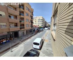 MAGNIFICO PISO EN EL CENTRO DE TORREVIEJA A 400 METROS DE LA PLAYA