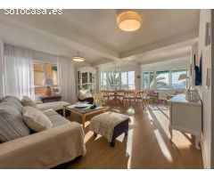 GRAN APARTAMENTO DE 4 DORMITORIOS EN PRIMERA LÍNEA DE PLAYA DEL CURA - ZONA TORREVIEJA -