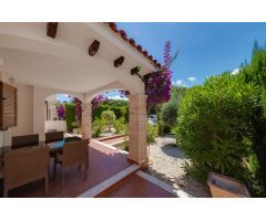 ESPECTACULAR BUNGALOW EN ORIHUELA COSTA CON PISCINA COMUNITARIA