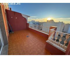 ÁTICO DE 2 DORMITORIOS A ESTRENAR -ZONA SECTOR 25, TORREVIEJA -