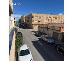 PISO DE 3 DORMITORIOS Y 2 BAÑOS -ZONA CENTRO BENEJÚZAR-