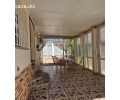 PLANTA BAJA DE 2 DORMITORIOS CON JARDÍN Y PISCINA COMUNITARIA - RESIDENCIAL MIRAFLORES -