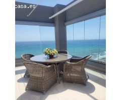 GRAN ÁTICO DE 3 DORMITORIOS EN PANORAMA MAR CON PISCINAS Y VISTAS AL MAR - ZONA PUNTA PRIMA -