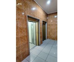 APARTAMENTO EN EL CENTRO DE TORREVIEJA CON PISCINA COMUNITARIA