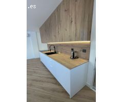 PRECIOSO APARTAMENTO DE 2 DORMITORIOS CON PISCINA COMUNITARIA - ZONA TORREVIEJA -
