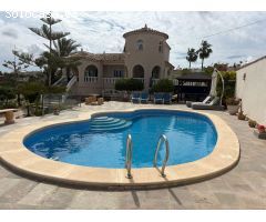 Chalet en Venta en Algorfa, Alicante
