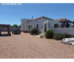 Chalet en Venta en Jacarilla, Alicante