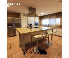 Se VENDE Bungalow en Monforte del Cid - (Alicante)