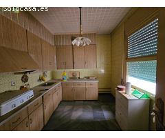 SE VENDE CASA UNIFAMILIAR EN LA GLORIETA - NOVELDA