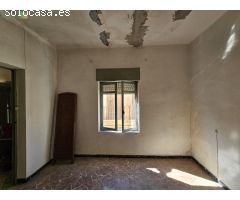 SE VENDE CASA EN EL CENTRO DE ASPE - ALICANTE